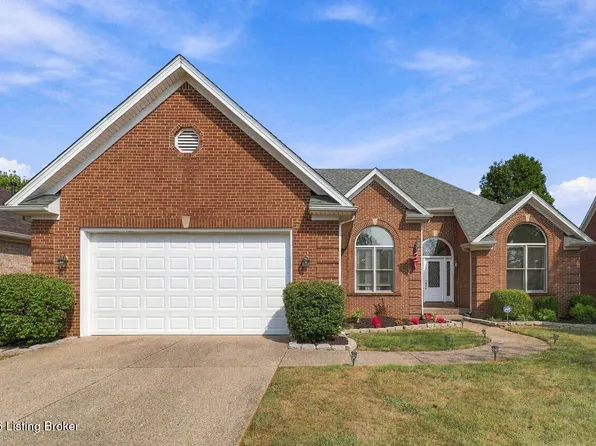 3917 Rock Bay Dr, Louisville, KY 40245