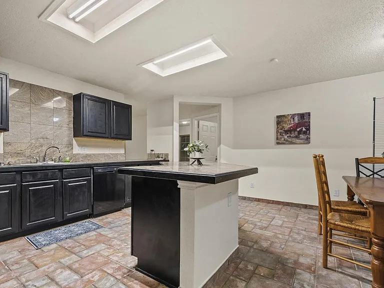 7206 Lighthouse Rd — Photo 18