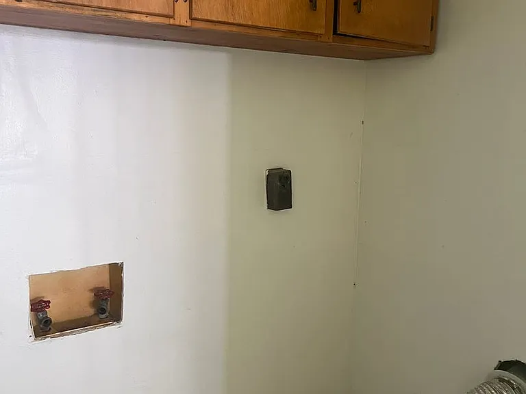 3238 Santa Rosa Dr — Photo 26