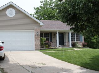 335 Centerfield Dr, O'Fallon, MO 63366