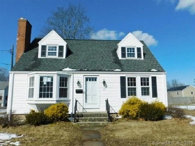 1st image of 119 Woodland St