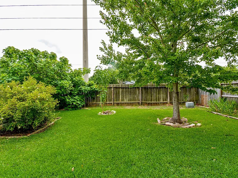 2314 Bent River Dr — Photo 21
