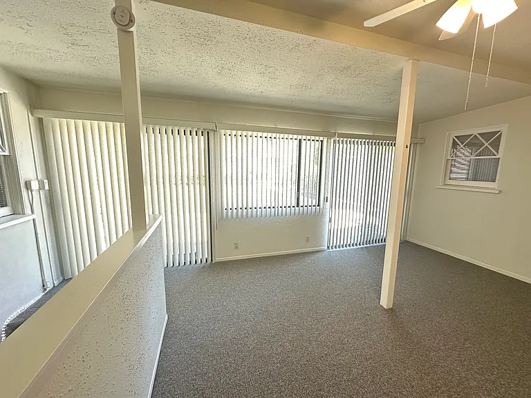 117 W 1st St #1/2 — Photo 8