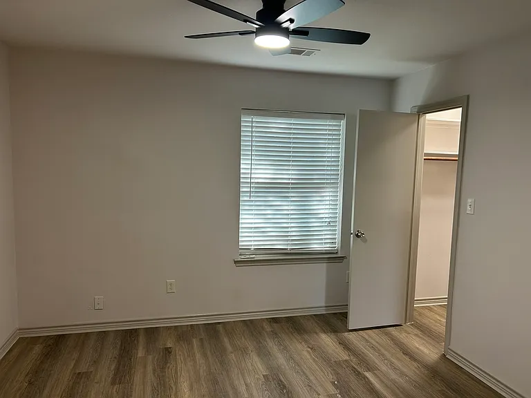 1611 Enloe Ct — Photo 11