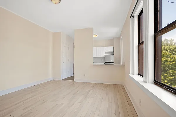 Rented by Compass | media 4