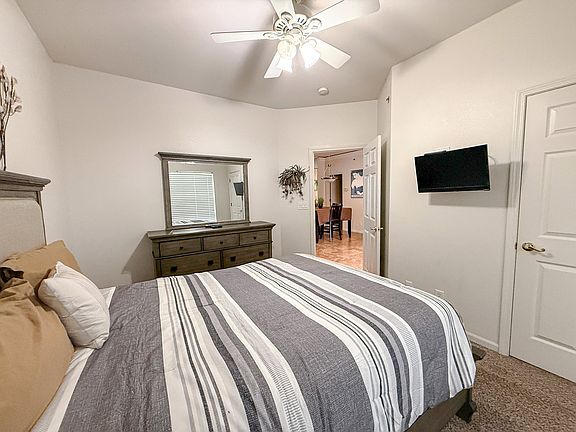 2nd image of 1230 Lands End Pkwy #302
