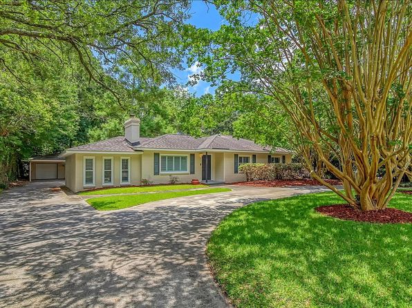 1327 Saint Clair Dr