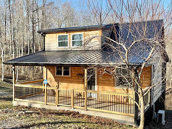 5th image of 220 Mount Hope Rd