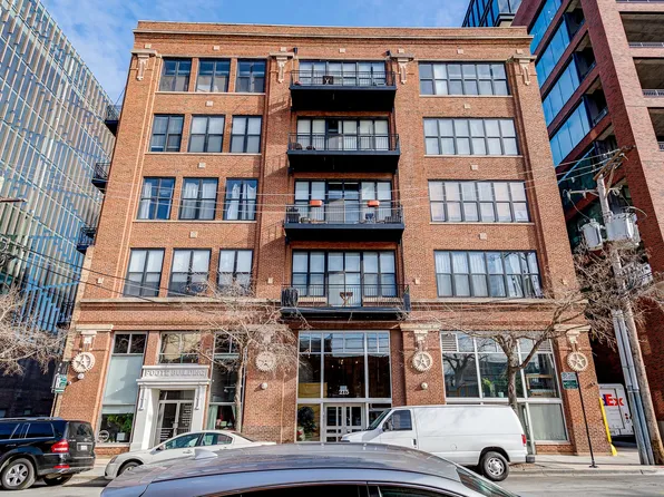 215 N Aberdeen St Unit 301B, Chicago, IL 60607