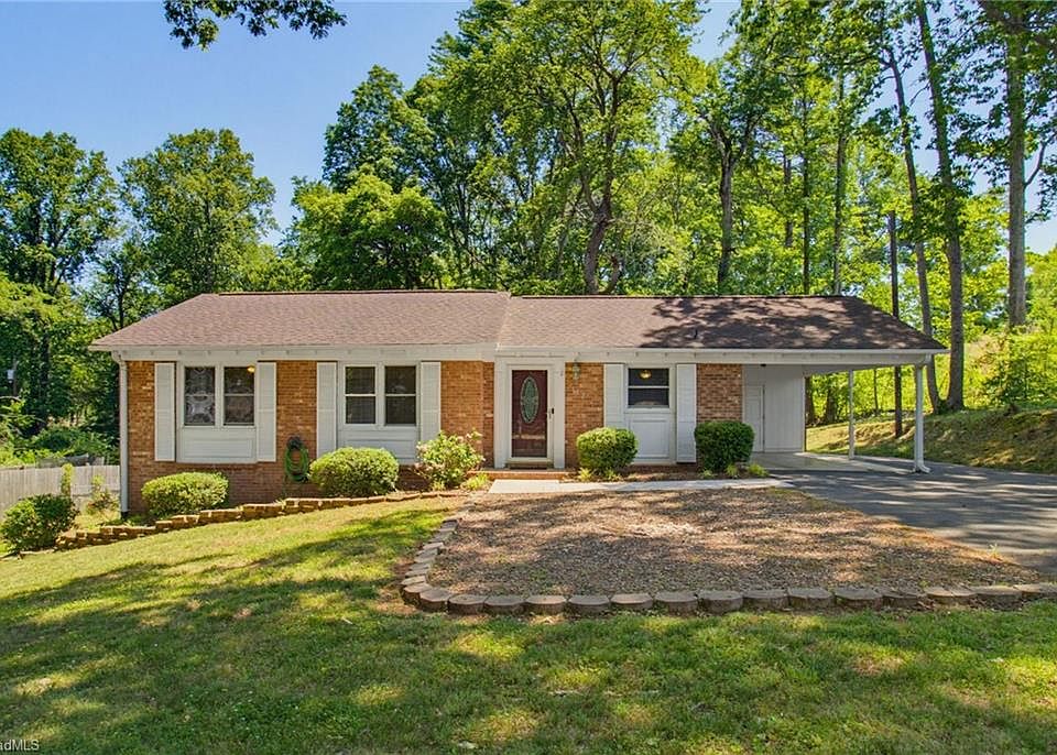 1st image of 117 Peachtree Ln