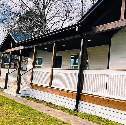 New custom Porch