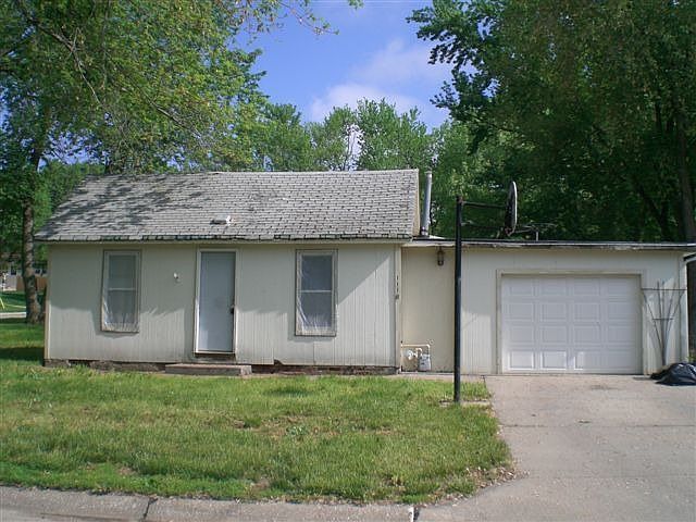 1st image of 1118 10th Ave