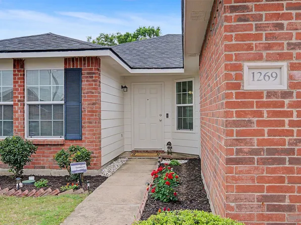 1269 Wysteria Ln, Burleson, TX 76028