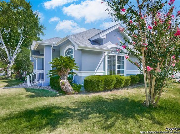 3rd image of 3763 HUNTERS CIRCLE ST