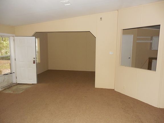 5th image of 10240 Main St
