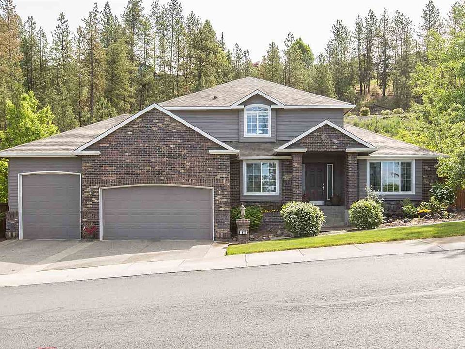 1st image of 1529 E Blackwood Ln