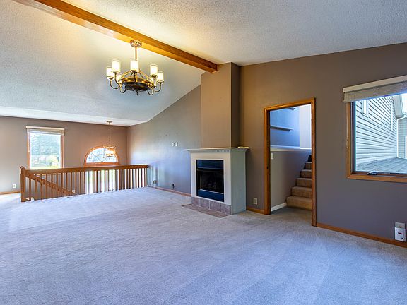 5th image of 818 Innsbruck Ln #6