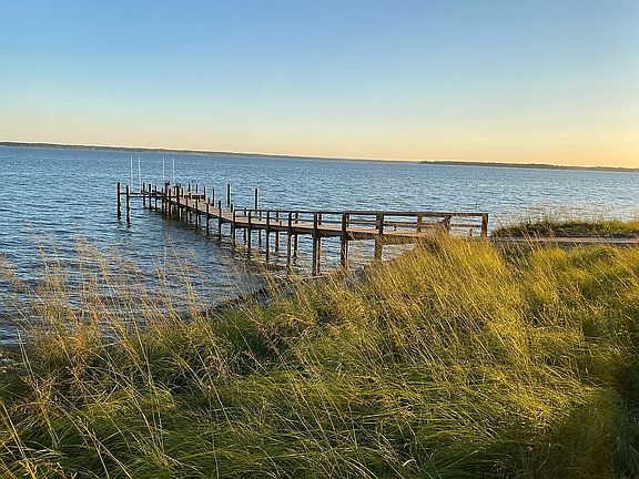 New dock/boat lift 2021