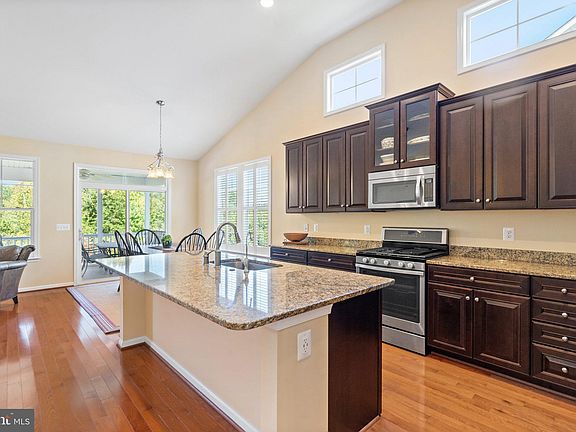 5th image of 7206 Heron Pl