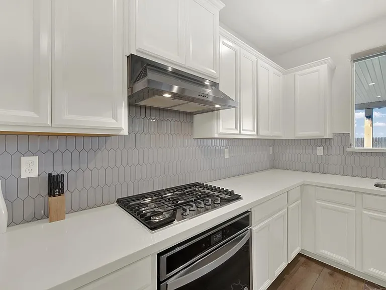 5025 Ellis Godfrey Dr — Photo 33