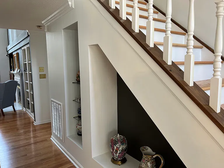 8516 Wheeling Dr — Photo 4