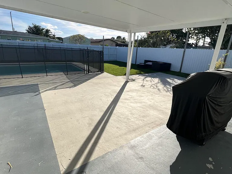 5858 Tarragon Dr — Photo 24