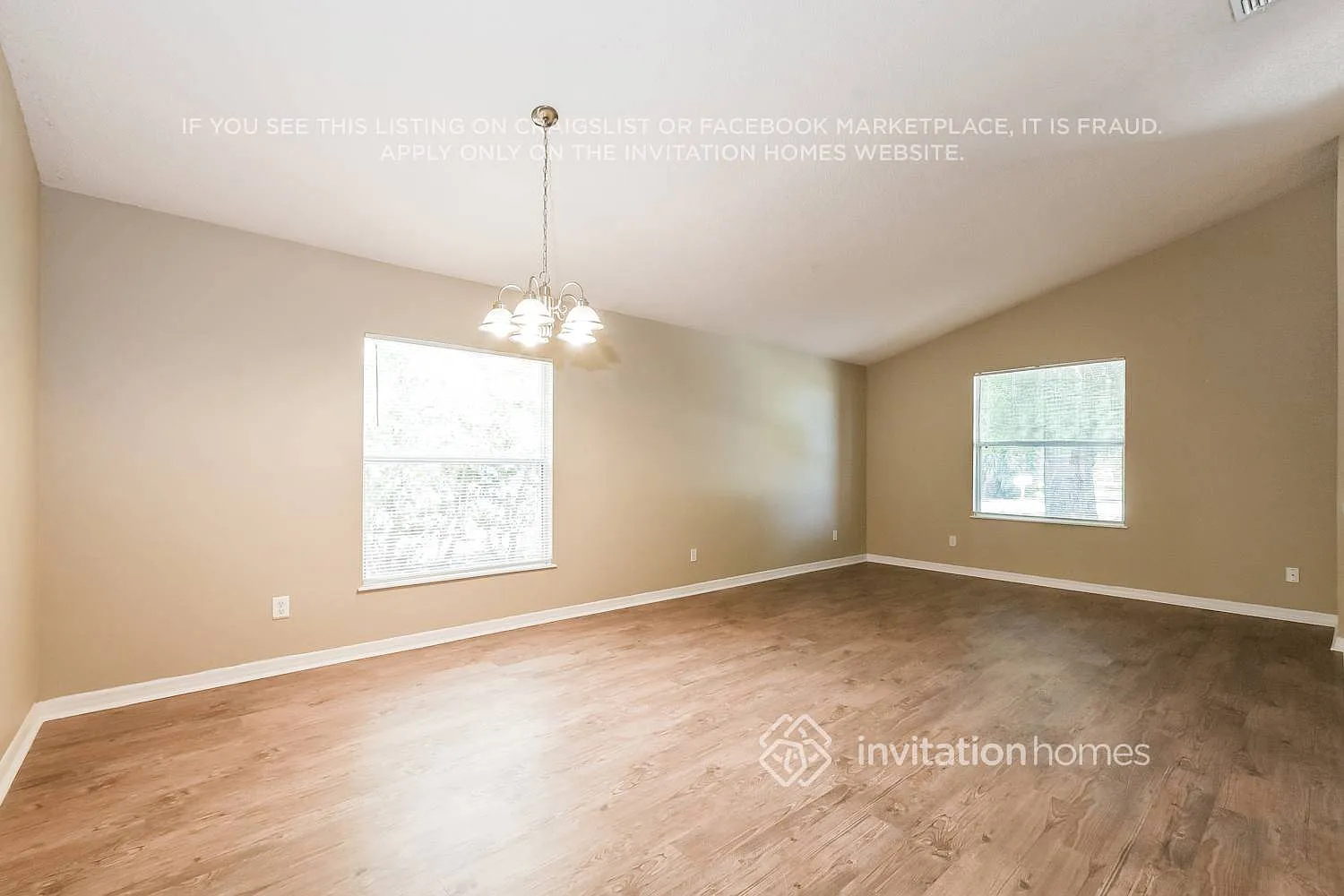 2479 Merry Rd Tavares, FL 32778 — Photo 4