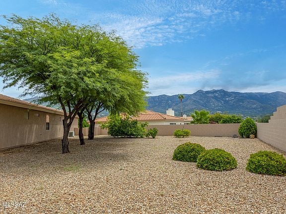 4th image of 38204 S Samaniego Dr