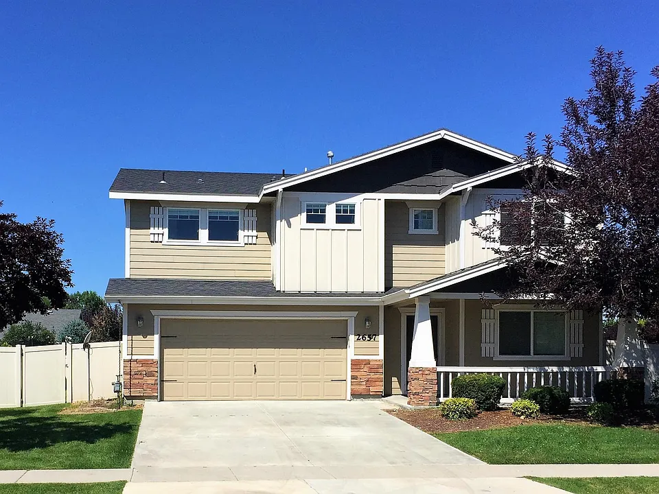 2657 NW 11th Ave