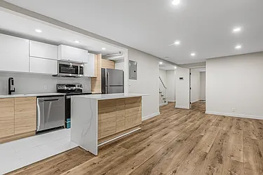 405 West 46th Street, #GF