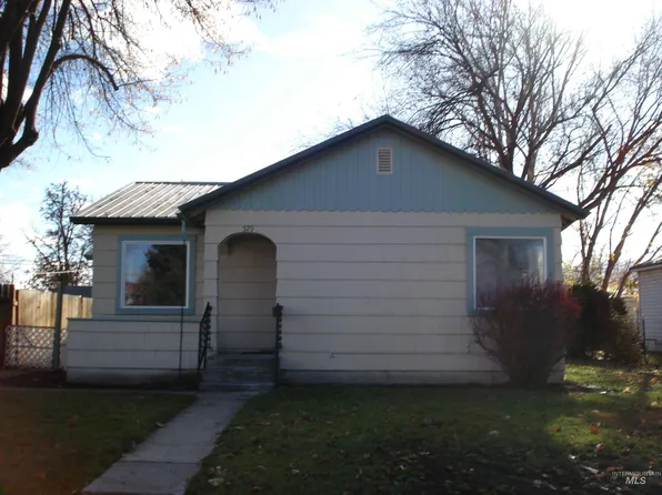 529 E Commercial St, Weiser, ID 83672