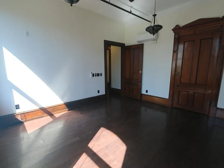 1733 Spring Garden St #3F — Photo 7