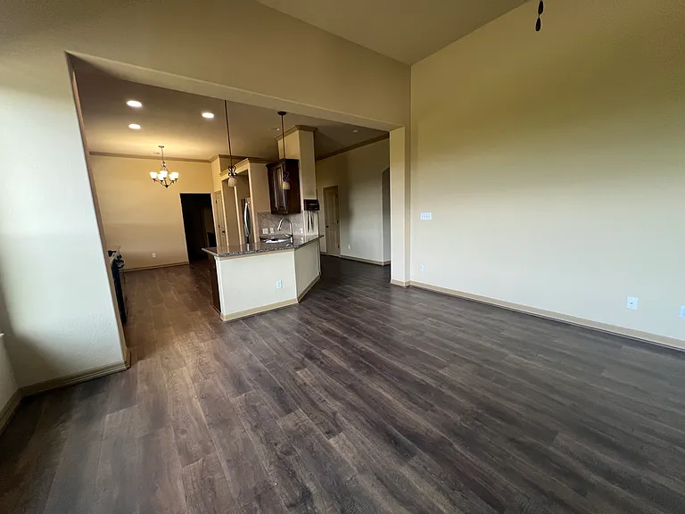 543 Drury Ln — Photo 29