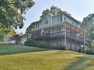 51 Glady View Dr, Candler, NC 28715