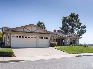 8 Fallen Oaks Dr, Thousand Oaks, CA 91360