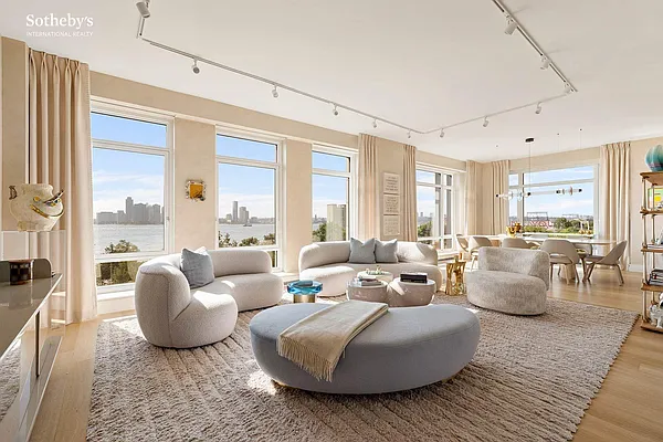 Sold by Sotheby's International Realty | media 30