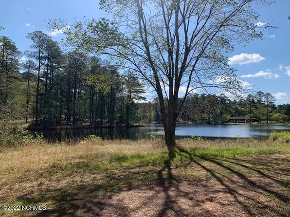 390 Boulder Drive, West End, NC 27376