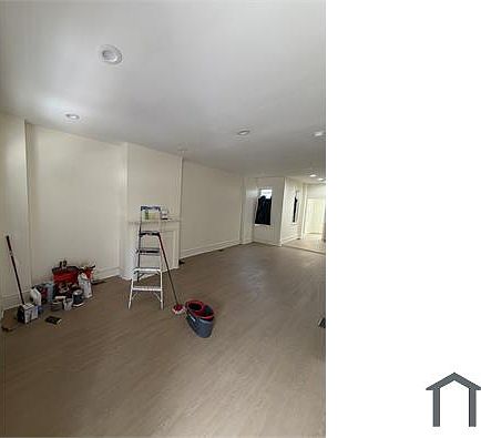 3rd image of 5535 W Cambridge St