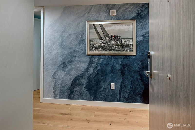 5th image of 121 Stewart Street #504