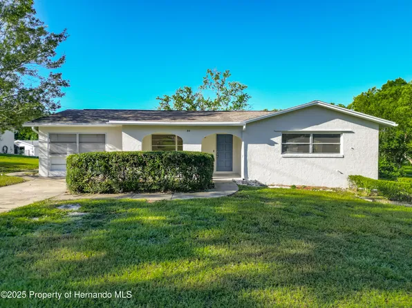 30 Rose Ave, Beverly Hills, FL 34465