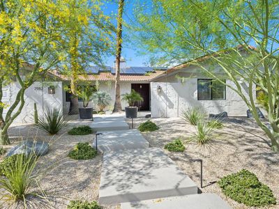 2982 E Alta Loma Dr, Palm Springs, CA, 92264