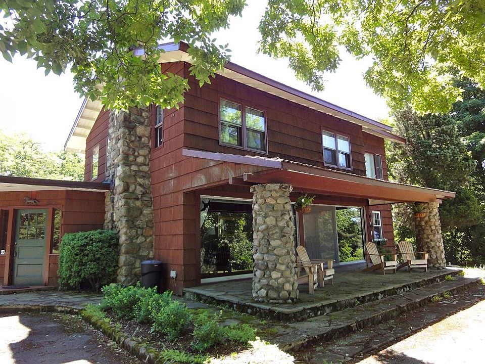 2nd image of 376 Lane Gate Rd