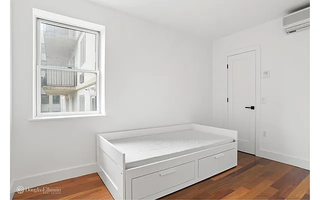 Sold by Douglas Elliman | media 20