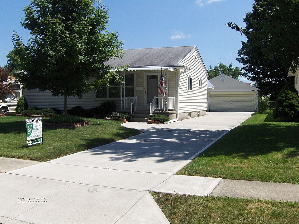 1st image of 298 Chesterfield Cir