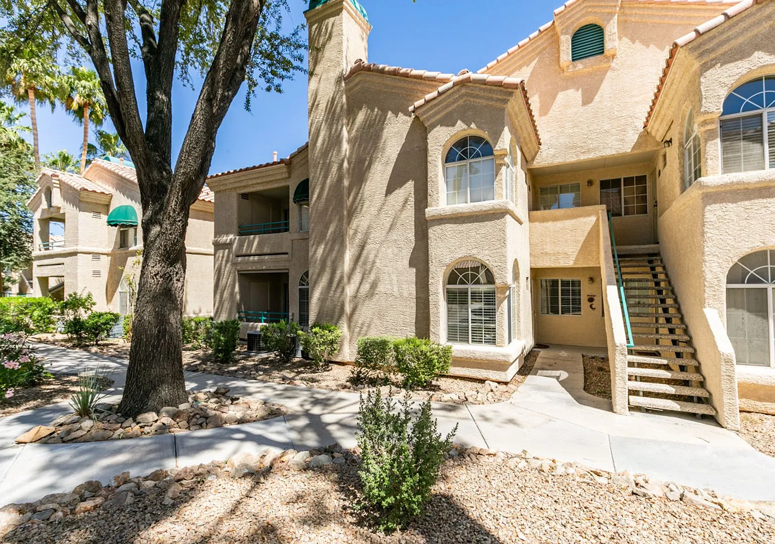 2251 Wigwam Pkwy — Photo 2