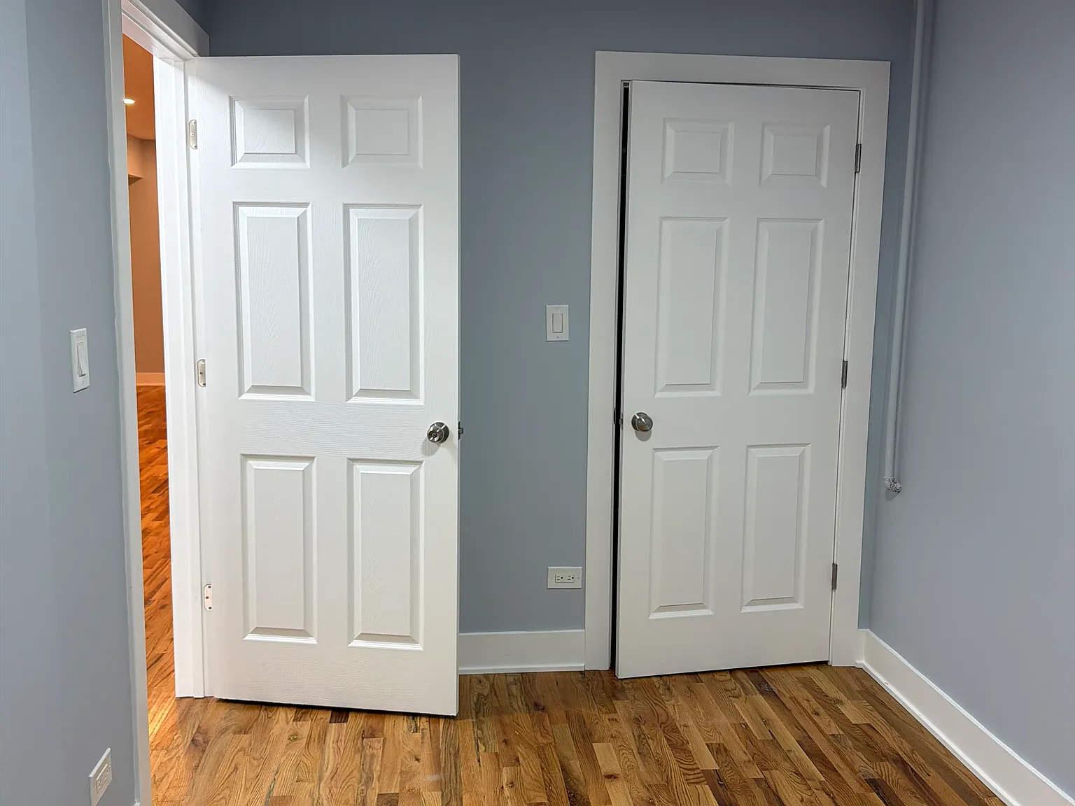 2 bed, 900 sqft, $1,500 — Photo 4