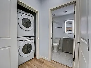 1111 E Berks St #B11 — Photo 8