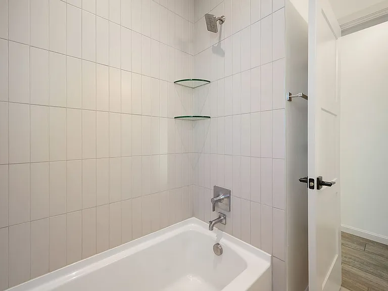 5017 Misty Wood Ln — Photo 23