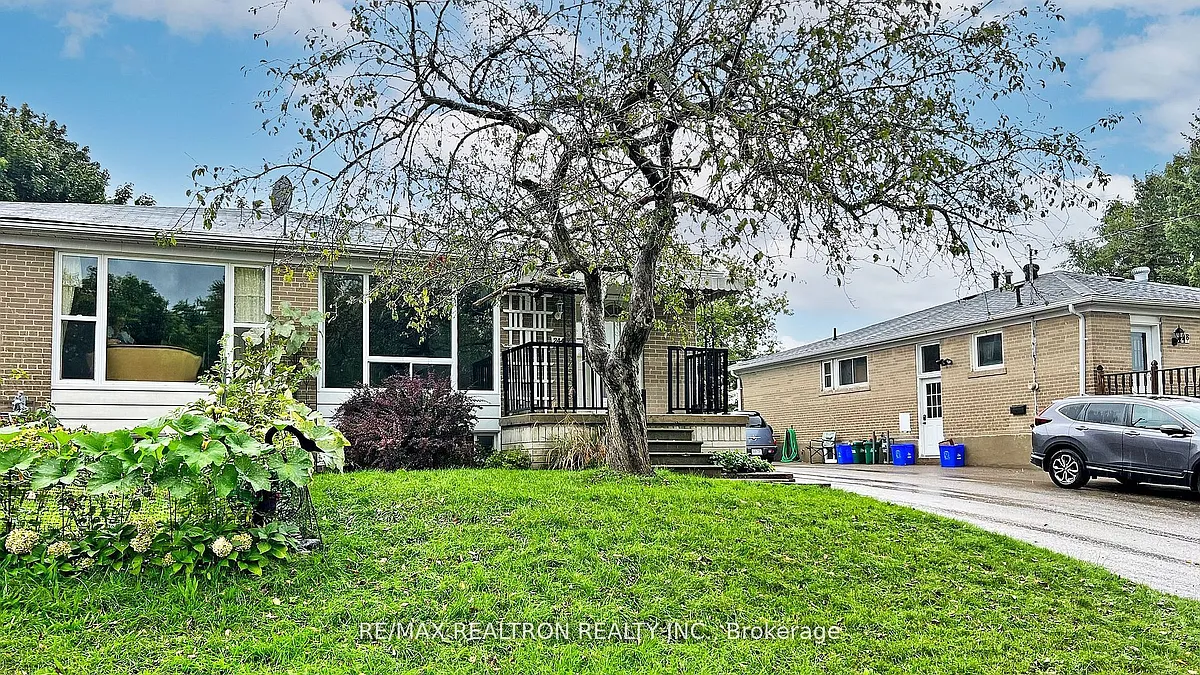 Building Photo - 244 Browndale Cres #MAIN