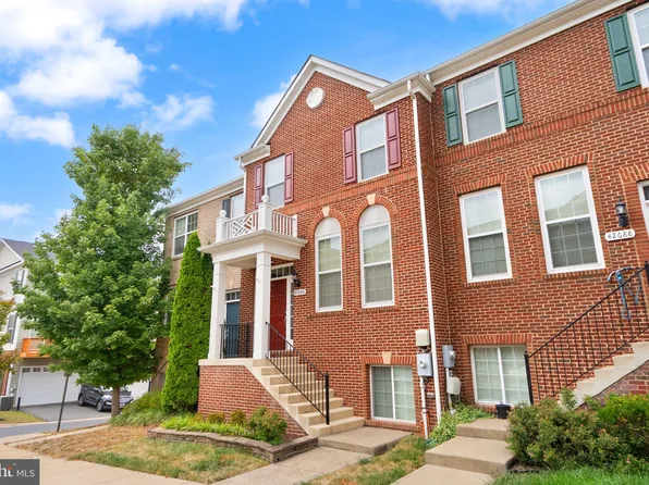 42686 Tunstall Ter, Ashburn, VA 20147